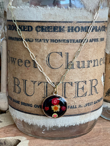 Vintage Style Resin Link Necklace