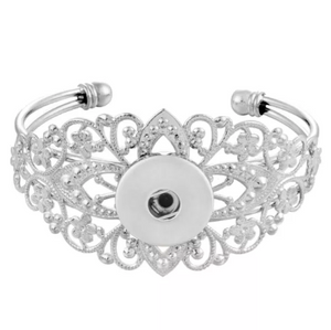Silver Lace Cuff Snap Bracelet